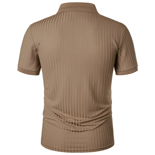 Train, run, and live your day with style and freedom in this men’s sports polo.